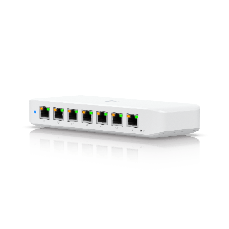 USW Ultra 60W Switch de 8 Ptos GbE 7 Ptos PoE+ y 1 Puerto Entrada PoE++ con Opciones de Montaje Versatiles
