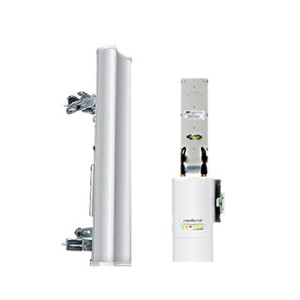Antena sectorial radio estaciones base airMAX de 120 grados de cobertura horizontal 2 GHz 2.3-2.7 GHz de 15 dBi
